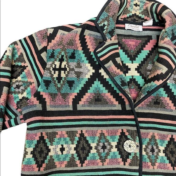 Vinatge Crop Bolero Jacket Quilted Tapestry Southwestern Vibes boho - Picture 4 of 5